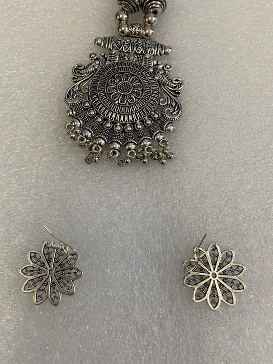 Elegant Oxidized Jewelry Set